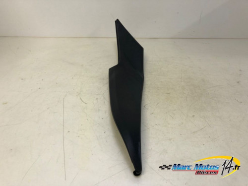 CACHE LATERAL INTERMEDIAIRE GAUCHE KAWASAKI ER6 F 2006