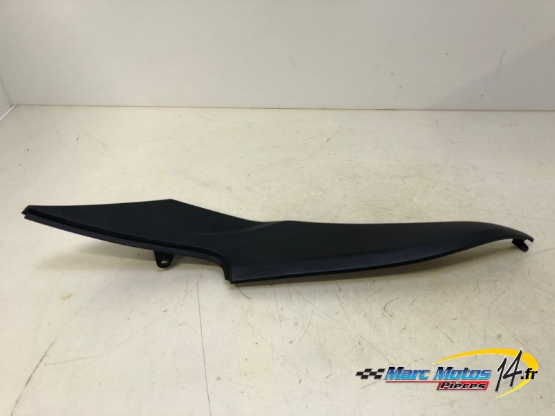 CACHE LATERAL INTERMEDIAIRE GAUCHE KAWASAKI ER6 F 2006