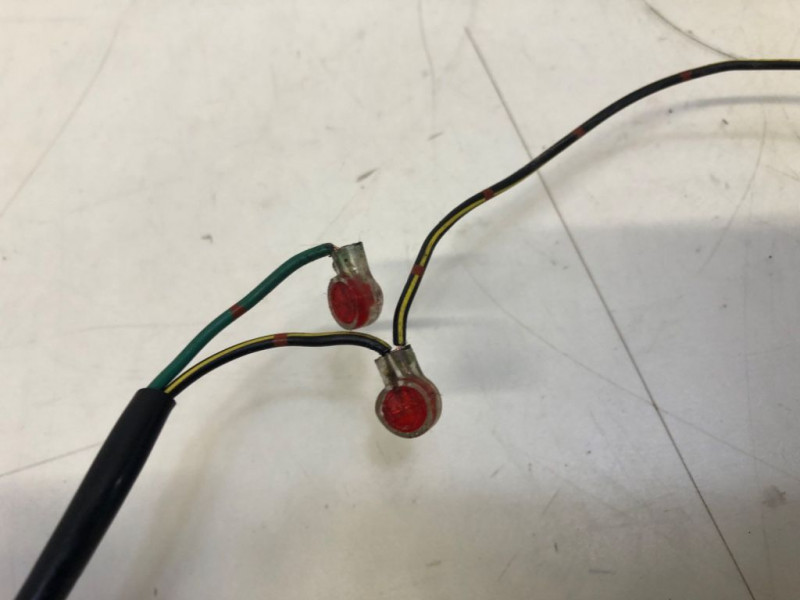 CLIGNOTANT ARRIERE DROIT KAWASAKI ER6 F 2006