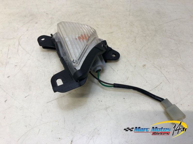 CLIGNOTANT AVANT DROIT KAWASAKI ER6 F 2006