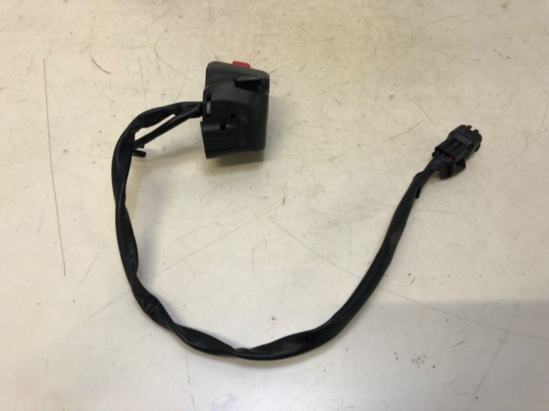 COMMODO DROIT KAWASAKI ER6 F 2006