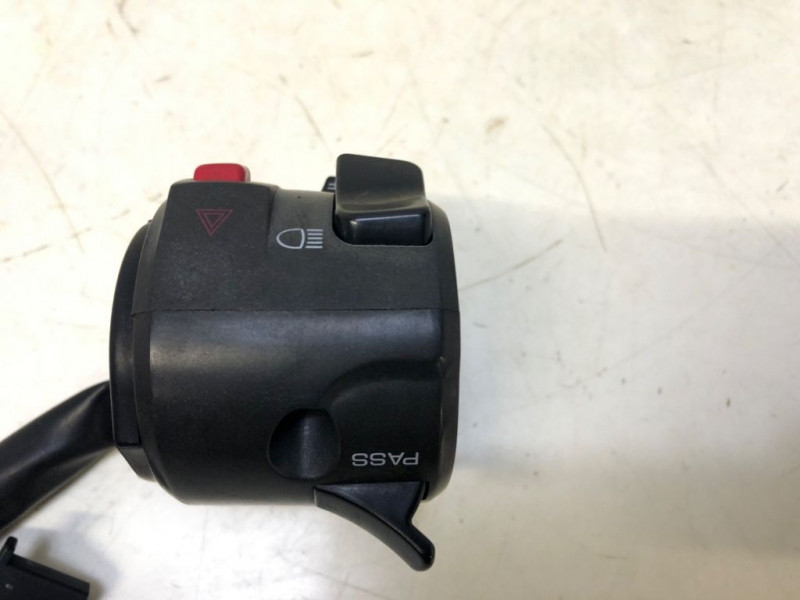 COMMODO GAUCHE KAWASAKI ER6 F 2006