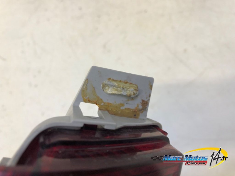 FEU ARRIERE KAWASAKI ER6 F 2006