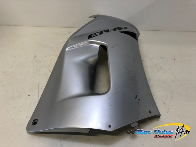 FLANC DE CARENAGE DROIT KAWASAKI ER6 F 2006