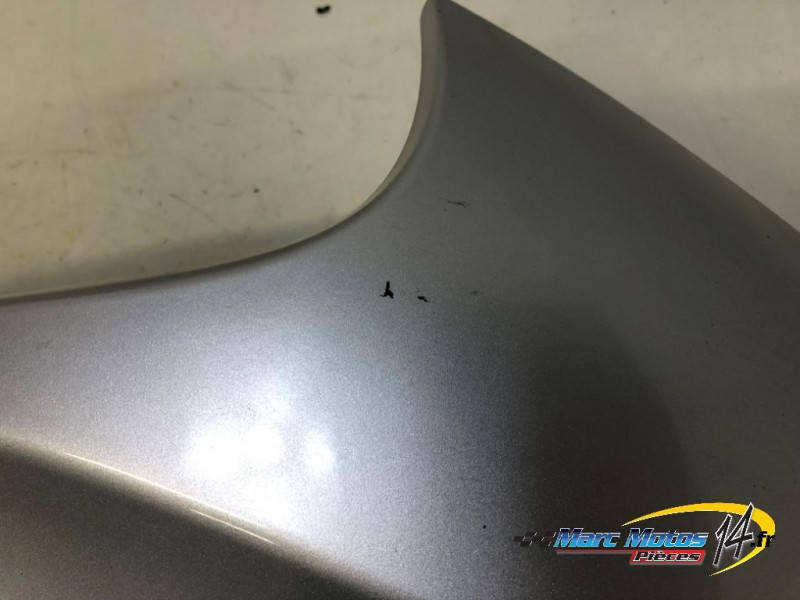 FLANC DE CARENAGE DROIT KAWASAKI ER6 F 2006