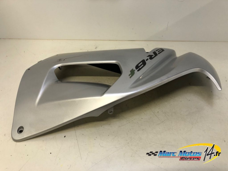 FLANC DE CARENAGE GAUCHE KAWASAKI ER6 F 2006