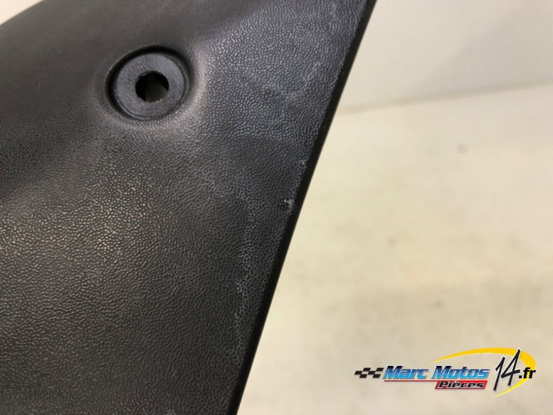 HABILLAGE DE CADRE DROIT KAWASAKI ER6 F 2006