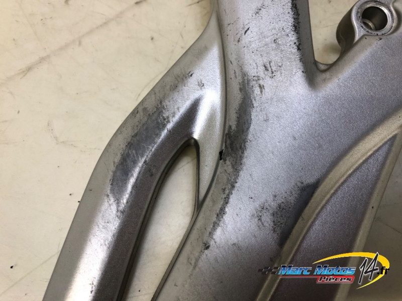 PLATINE MIXTE DROITE KAWASAKI ER6 F 2006