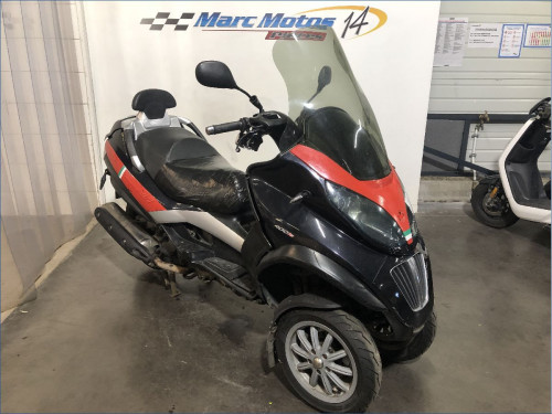 PIAGGIO 400 MP3 LT