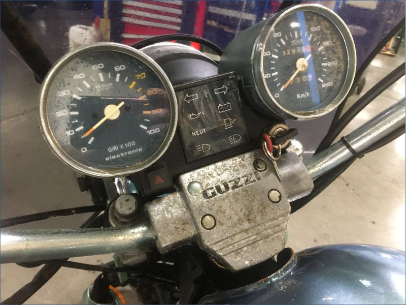 MOTO GUZZI 1000 CALIFORNIA III 