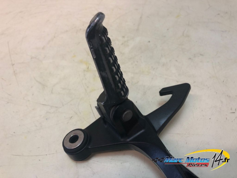 PLATINE ARRIERE DROITE KAWASAKI ZX10R 2012