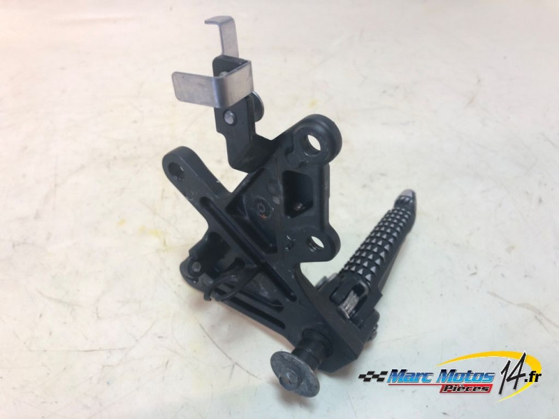 PLATINE AVANT DROITE KAWASAKI ZX10R 2012