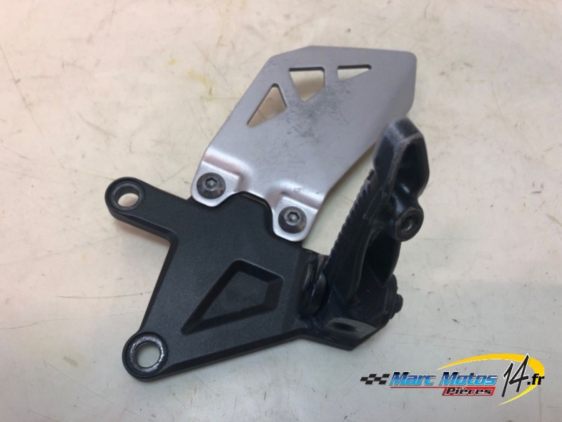 PLATINE AVANT GAUCHE KAWASAKI ZX10R 2012