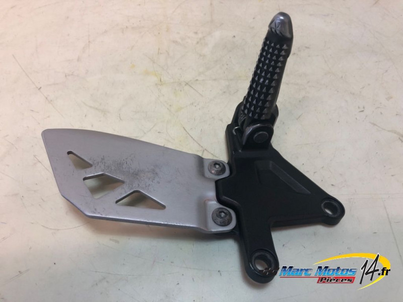 PLATINE AVANT GAUCHE KAWASAKI ZX10R 2012
