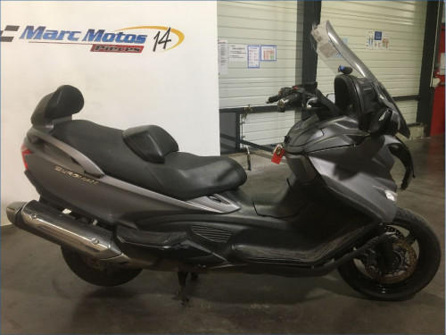 SUZUKI 650 BURGMAN EXECUTIVE