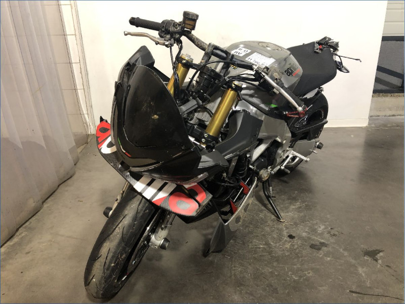 APRILIA 1100 TUONO V4