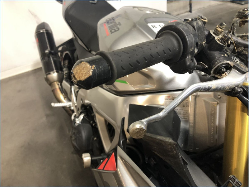 APRILIA 1100 TUONO V4