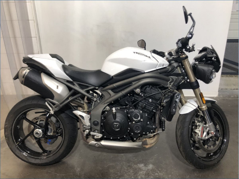TRIUMPH 1050 SPEED TRIPLE S