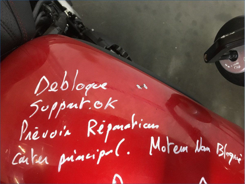 TRIUMPH 1200 SPEED TWIN 