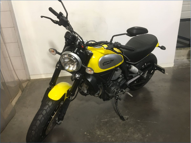 DUCATI 800 SCRAMBLER 