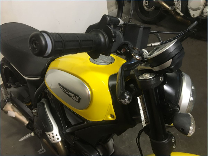 DUCATI 800 SCRAMBLER 