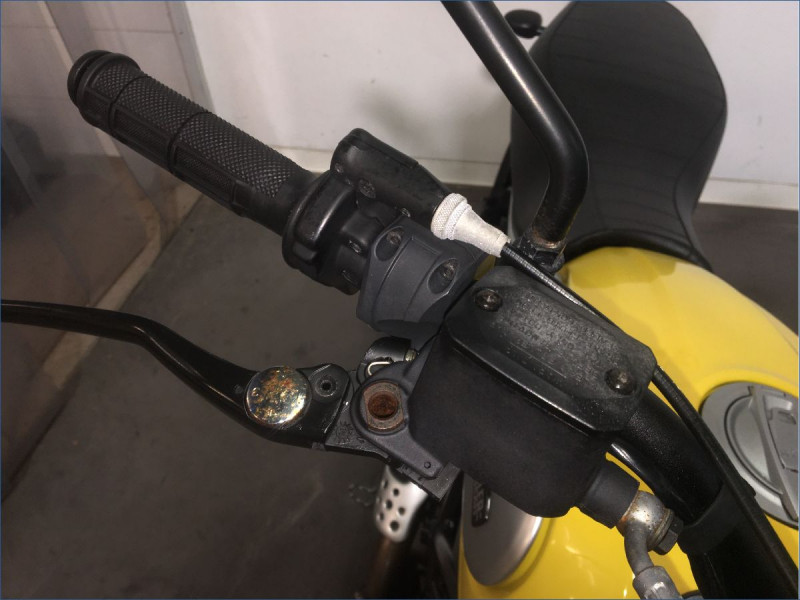 DUCATI 800 SCRAMBLER 