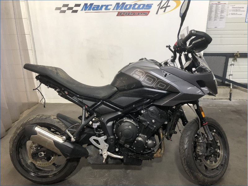 TRIUMPH 800 TIGER SPORT