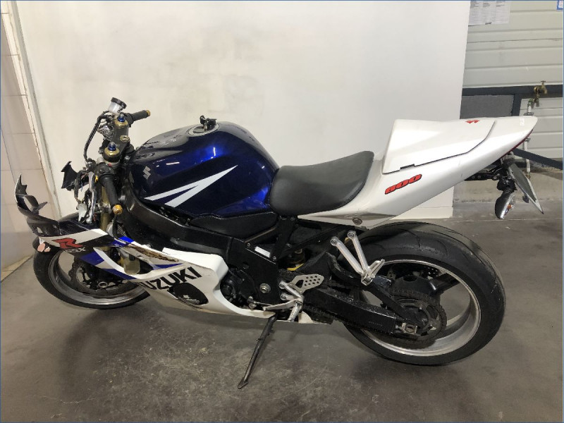 SUZUKI 600 GSXR 