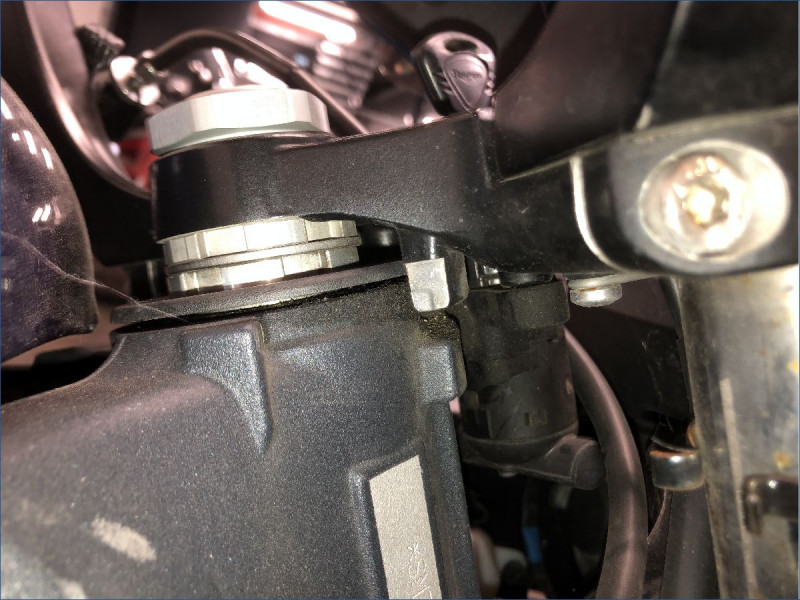 TRIUMPH 1050 SPRINT GT