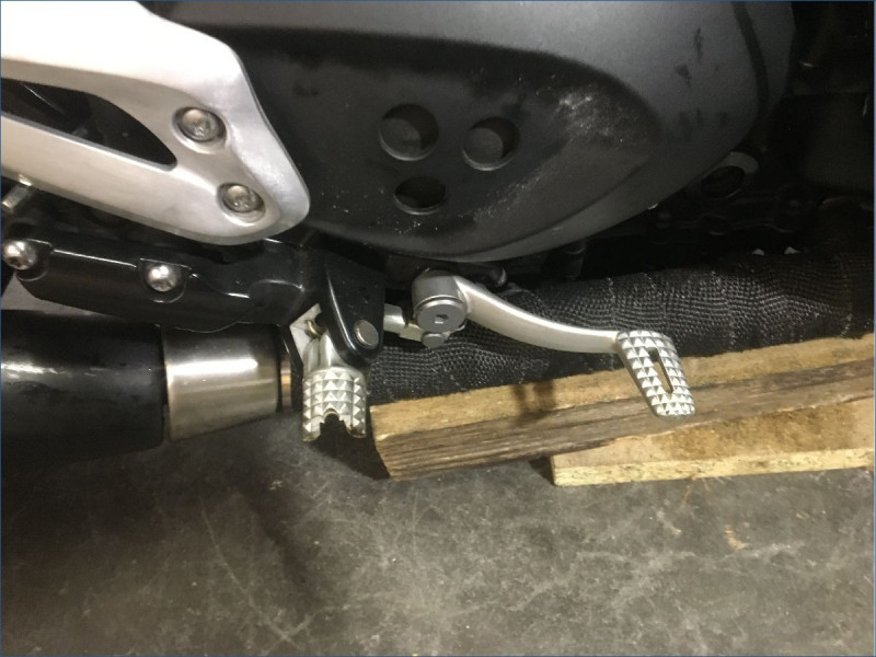 TRIUMPH 1200 SPEED TWIN 