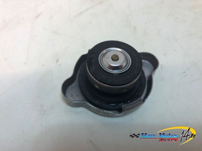 BOUCHON DE RADIATEUR YAMAHA MT09 SP 2021