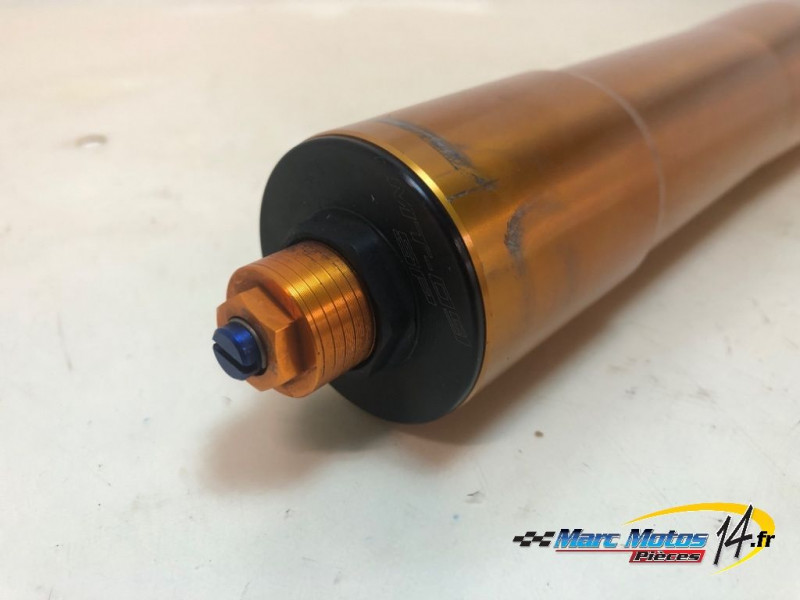 BRAS DE FOURCHE DROIT YAMAHA MT09 SP 2021