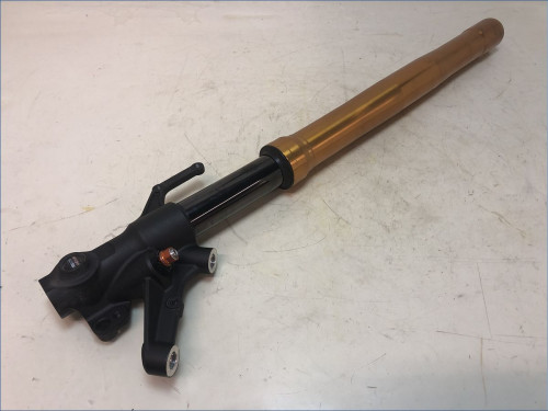 BRAS DE FOURCHE GAUCHE YAMAHA MT09 SP 2021