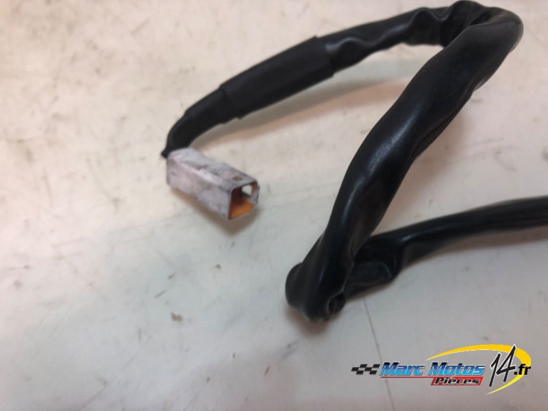 COMMODO DROIT YAMAHA MT09 SP 2021