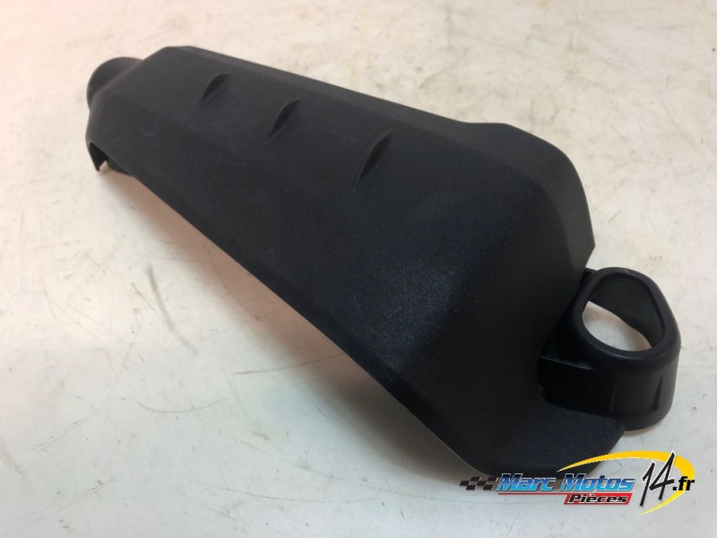 ECOPE DE RADIATEUR DROITE YAMAHA MT09 SP 2021