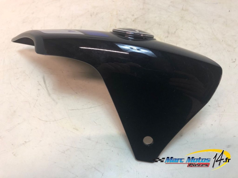 ECOPE DE RESERVOIR DROITE YAMAHA MT09 SP 2021