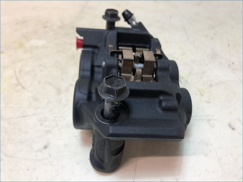 ETRIER DE FREIN AVANT GAUCHE YAMAHA MT09 SP 2021