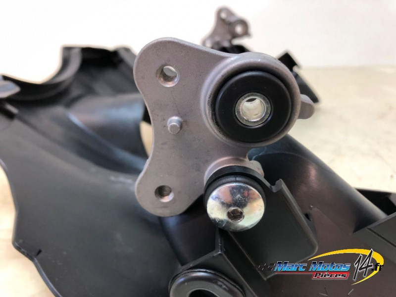 HABILLAGE DE RESERVOIR YAMAHA MT09 SP 2021