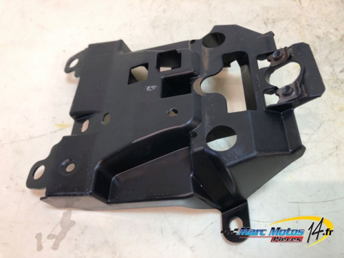 PLASTIQUES ET CAOUTCHOUCS DIVERS YAMAHA MT09 SP 2021