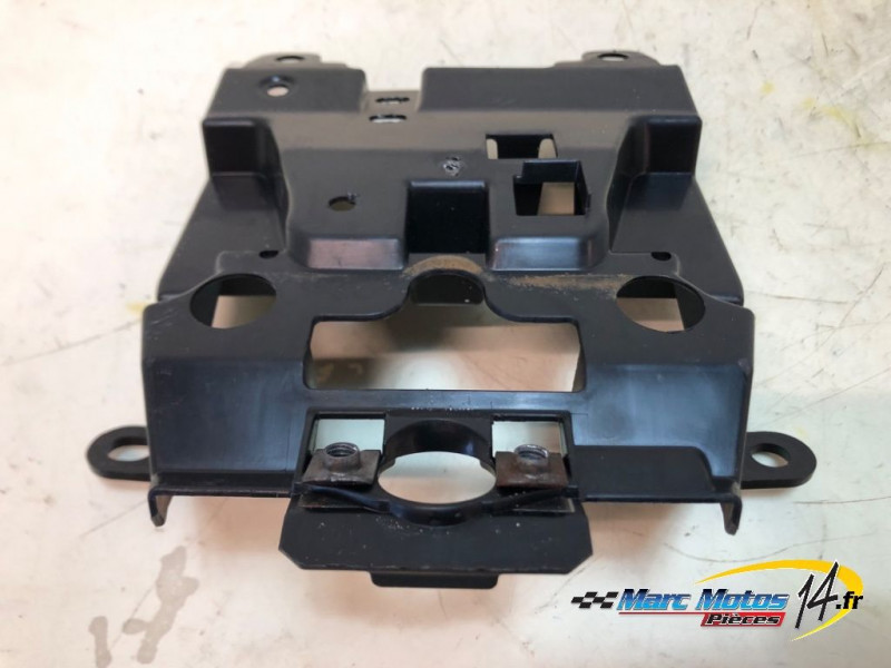 PLASTIQUES ET CAOUTCHOUCS DIVERS YAMAHA MT09 SP 2021