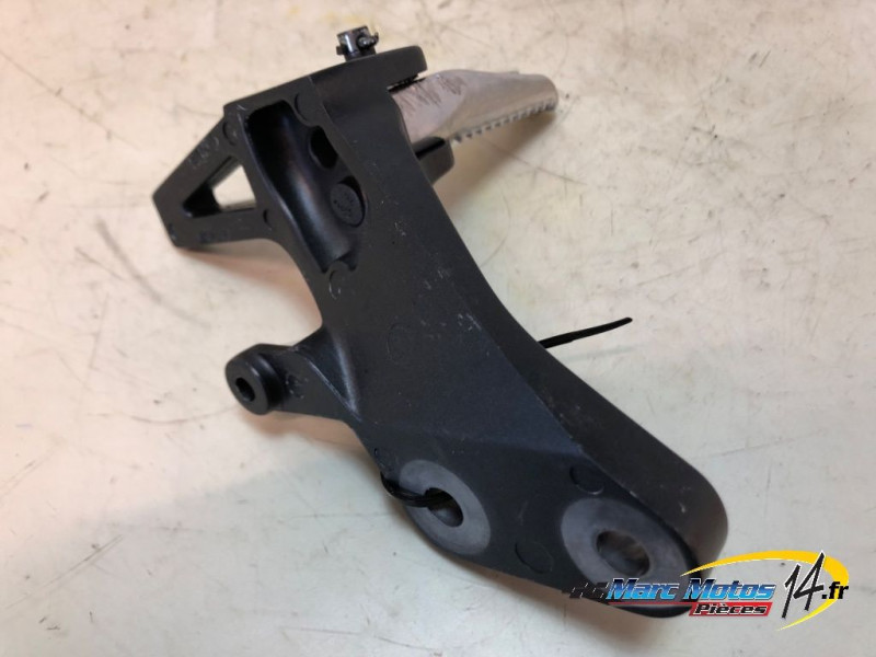 PLATINE ARRIERE DROITE YAMAHA MT09 SP 2021