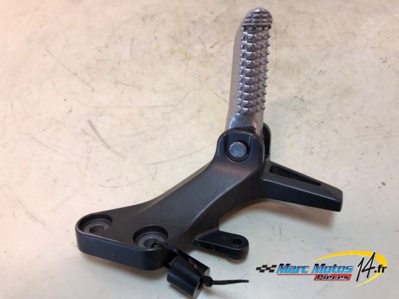 PLATINE ARRIERE DROITE YAMAHA MT09 SP 2021