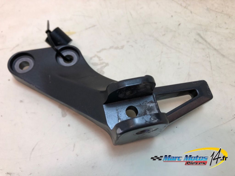 PLATINE ARRIERE GAUCHE YAMAHA MT09 SP 2021