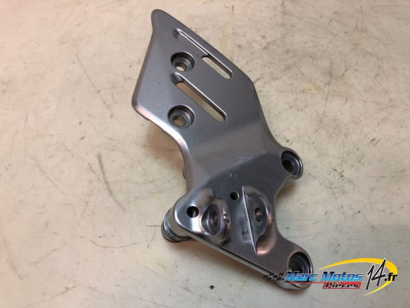 PLATINE AVANT DROITE YAMAHA MT09 SP 2021
