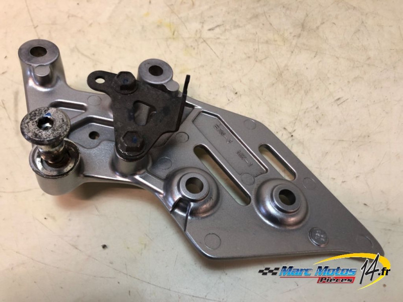 PLATINE AVANT DROITE YAMAHA MT09 SP 2021