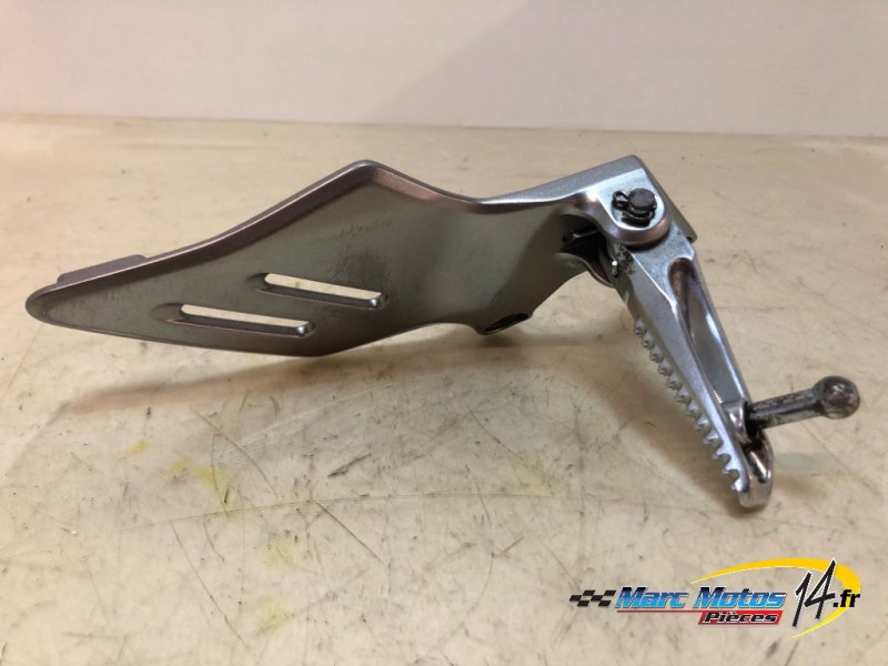 PLATINE AVANT GAUCHE YAMAHA MT09 SP 2021