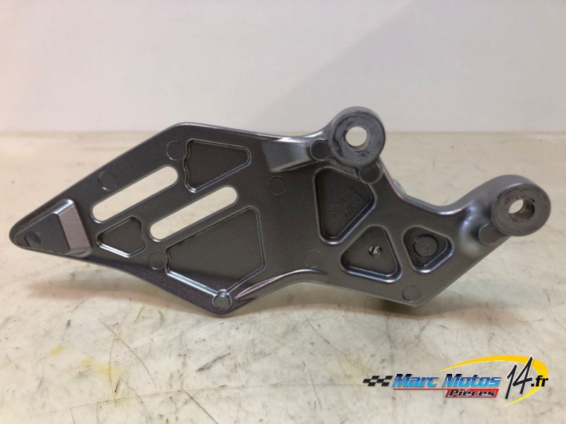 PLATINE AVANT GAUCHE YAMAHA MT09 SP 2021