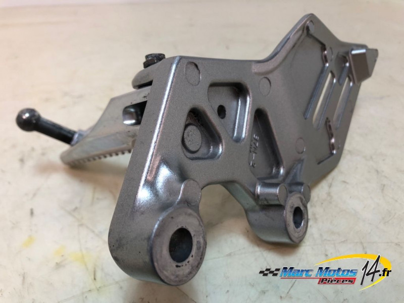PLATINE AVANT GAUCHE YAMAHA MT09 SP 2021