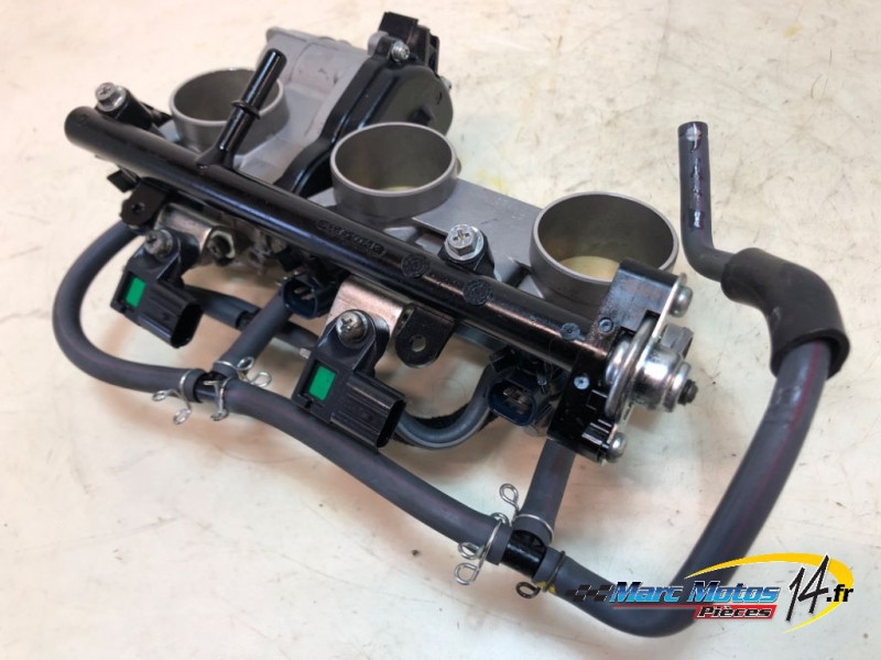 RAMPE D'INJECTION YAMAHA MT09 SP 2021