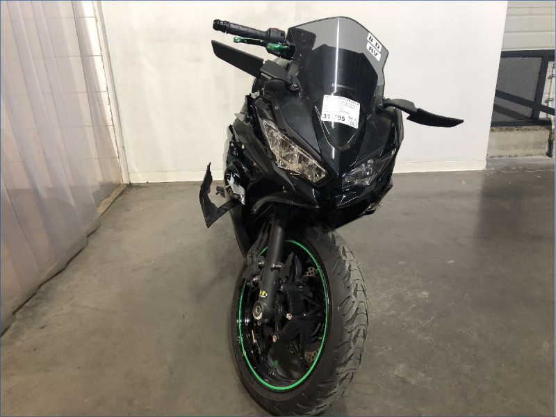 KAWASAKI 650 NINJA A2